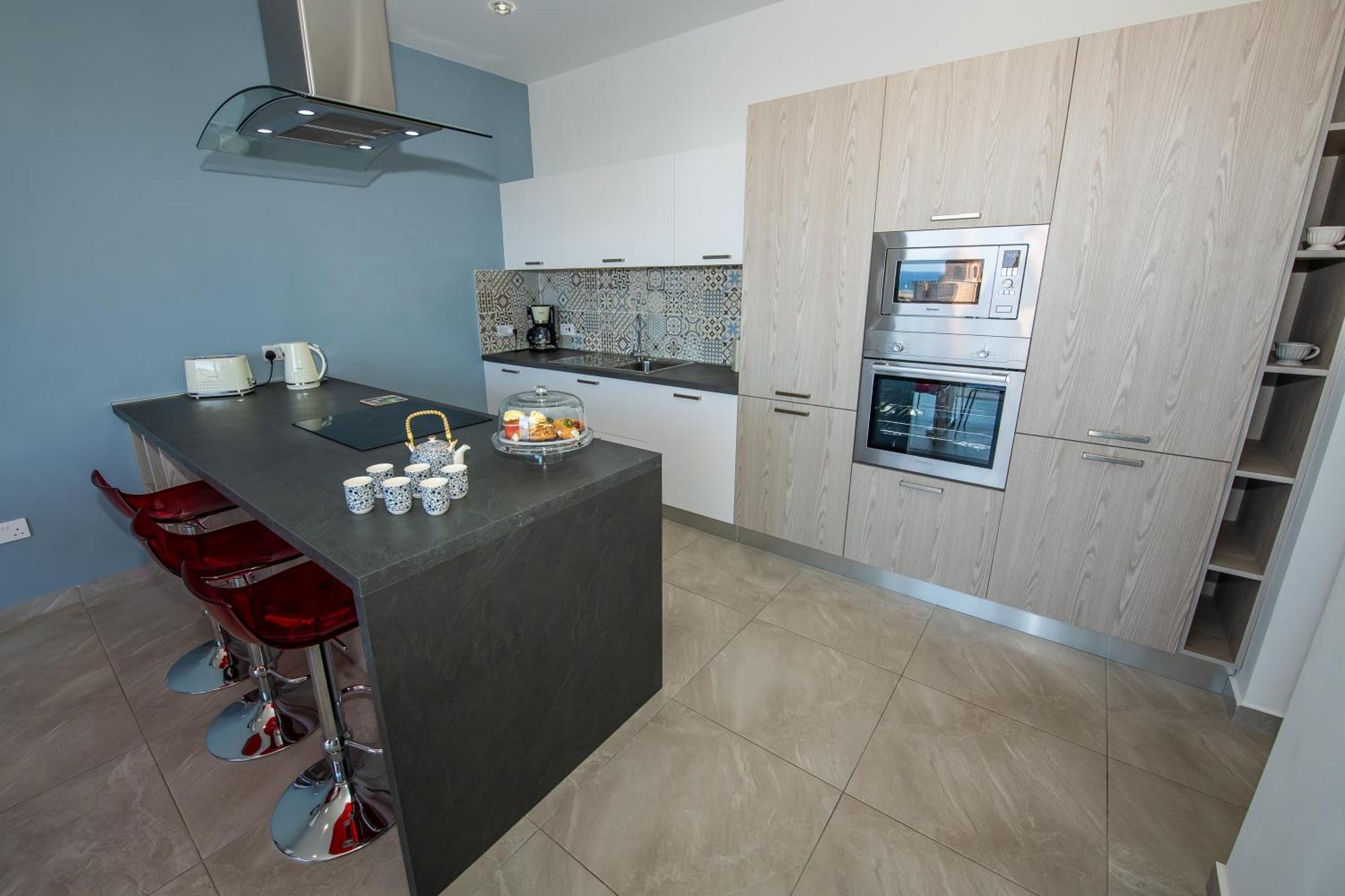 Clifftop Modern Apartment Mellieħa Екстериор снимка