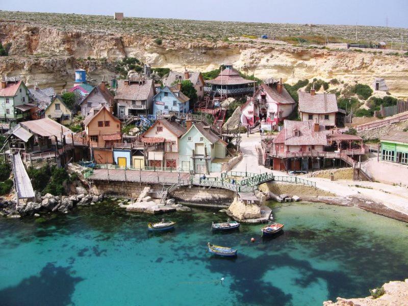 Clifftop Modern Apartment Mellieħa Екстериор снимка